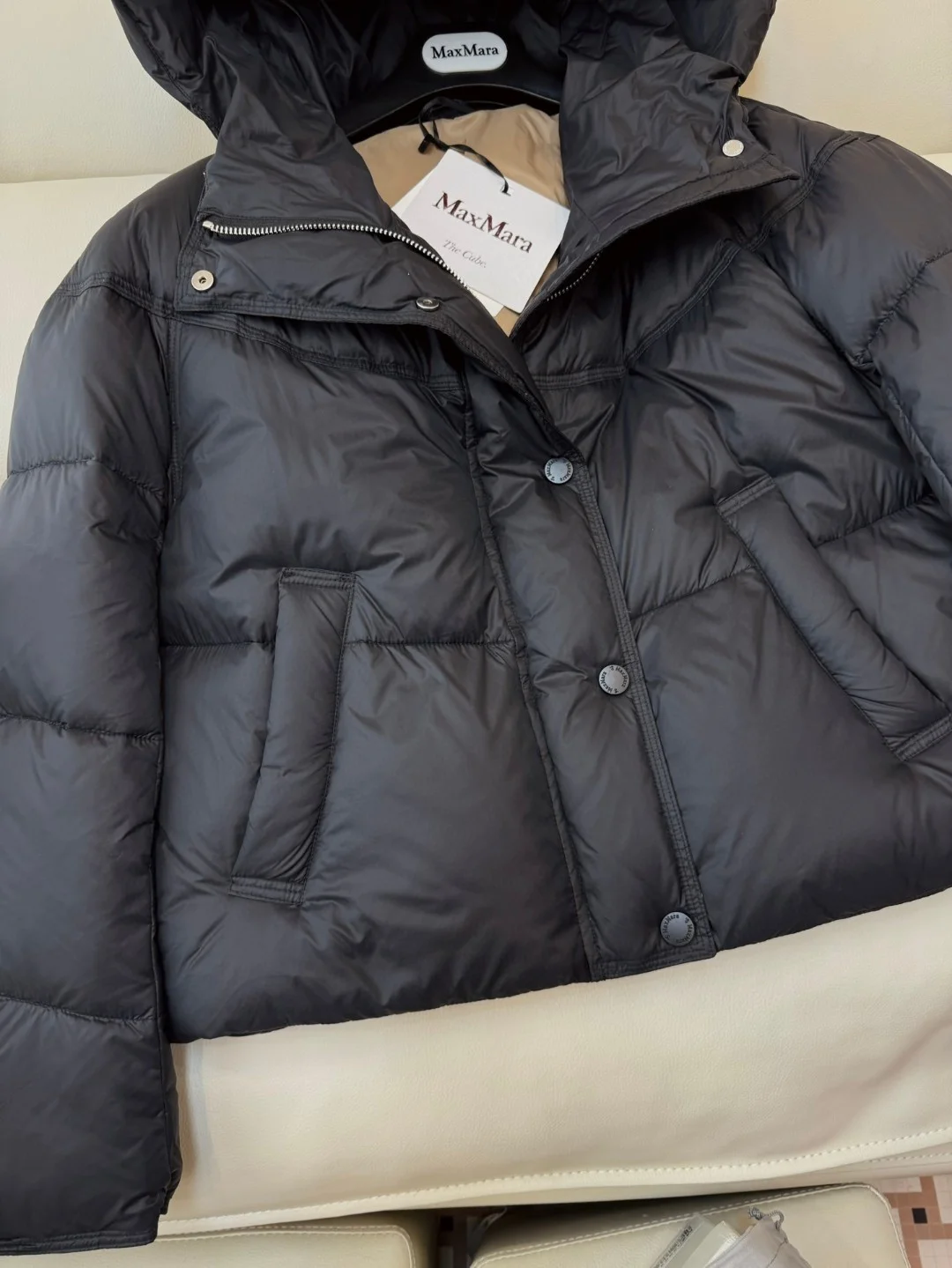 Max Mara Down Jackets Attractive 165237