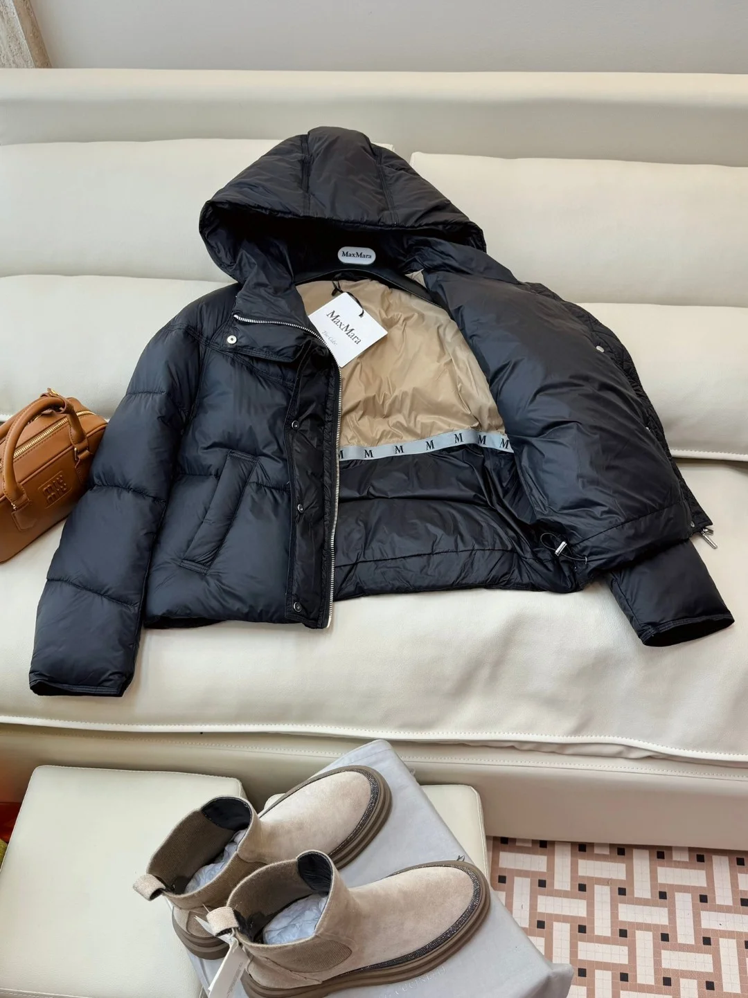 Max Mara Down Jackets Attractive 165237