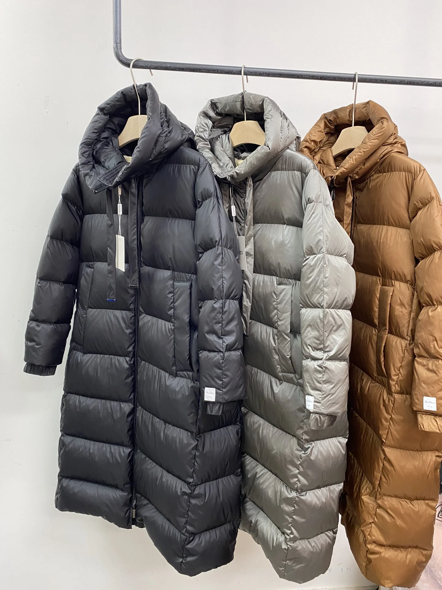 WellDesigned Max Mara Down Jackets 165239