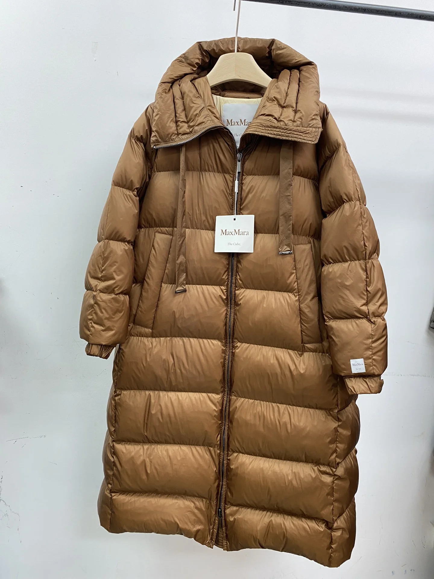 WellDesigned Max Mara Down Jackets 165239