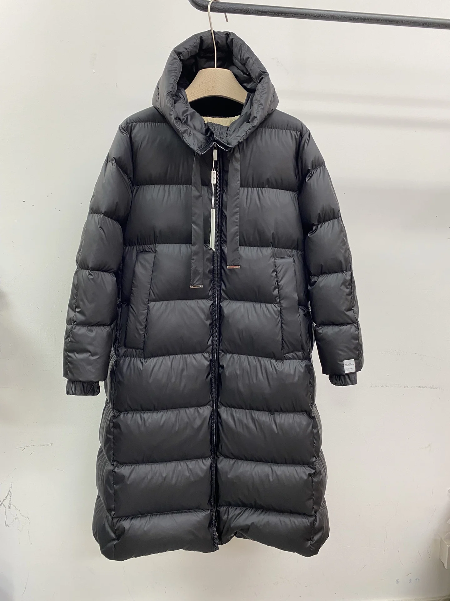 WellDesigned Max Mara Down Jackets 165239