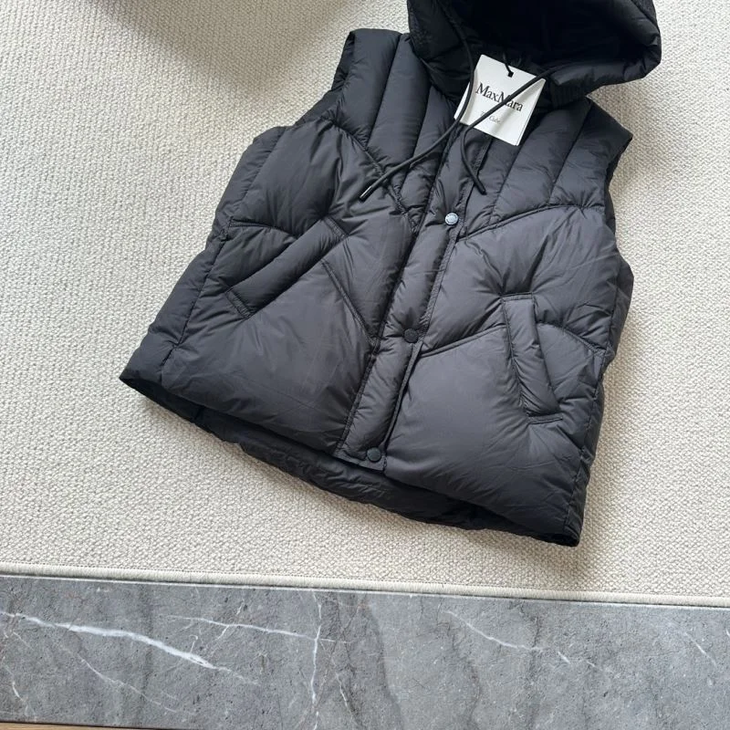 Max Mara Down Jackets Stylish 164951