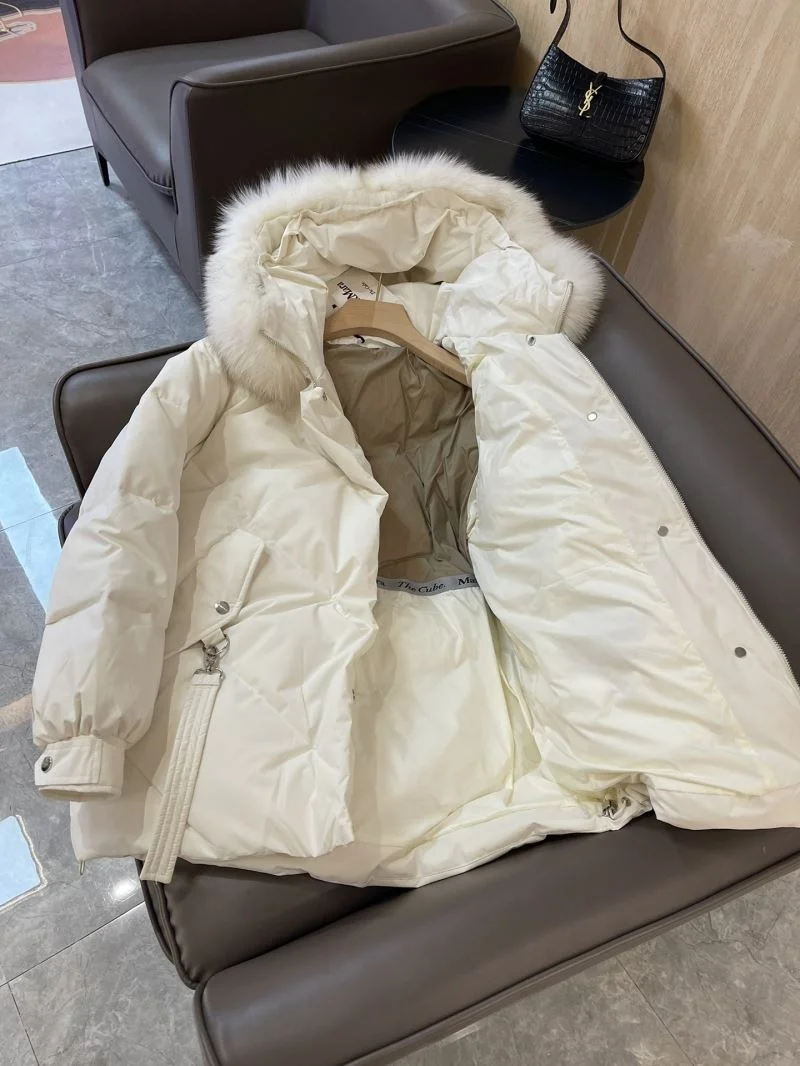 Snug Max Mara Down Jackets 164949