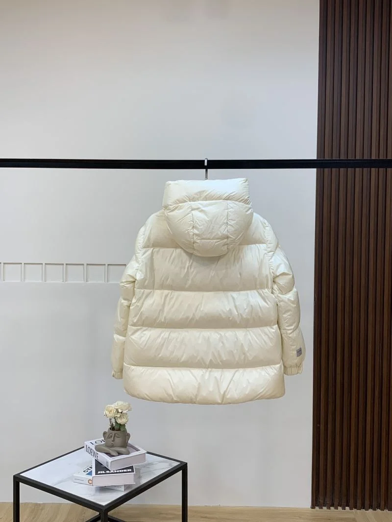 Max Mara Down Jackets Refined 164945