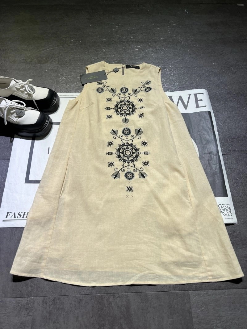 Max Mara Dress Minimalist 151475
