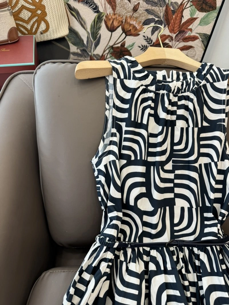 Flexible Max Mara Dress 149284