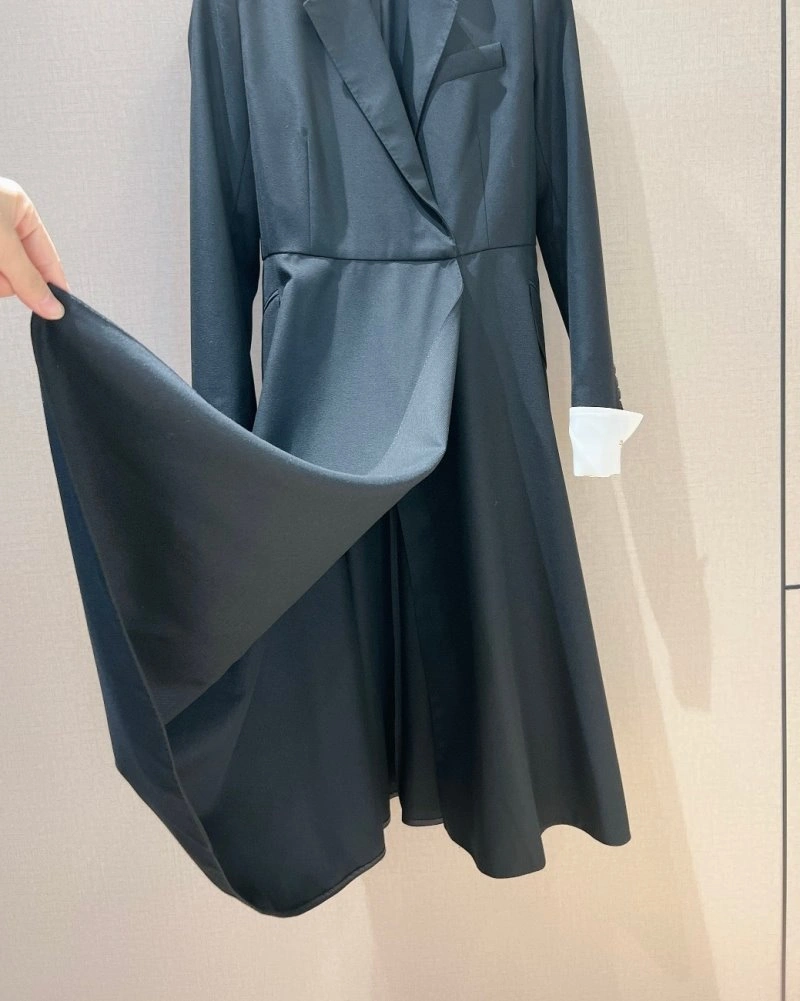 Max Mara Outwear Contemporary 153040