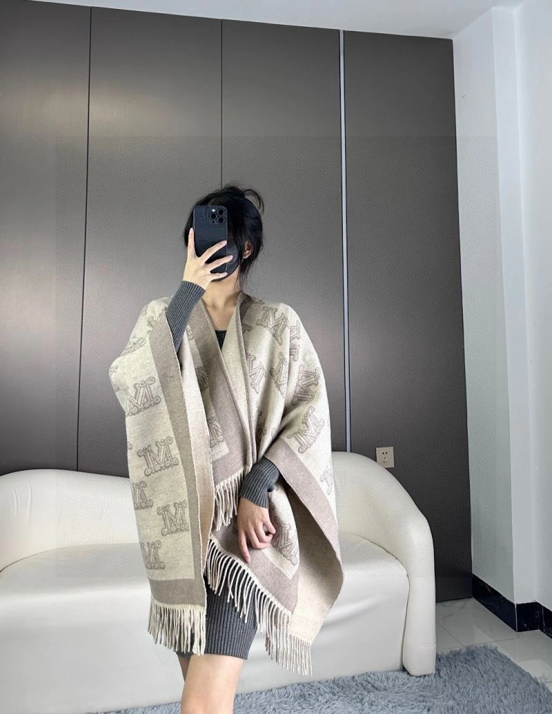 Max Mara Scarf TravelReady 270820