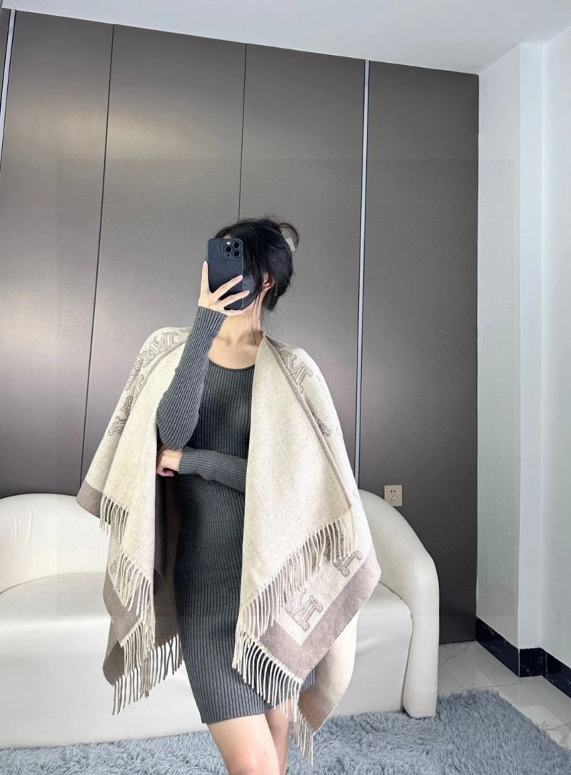 Max Mara Scarf TravelReady 270820