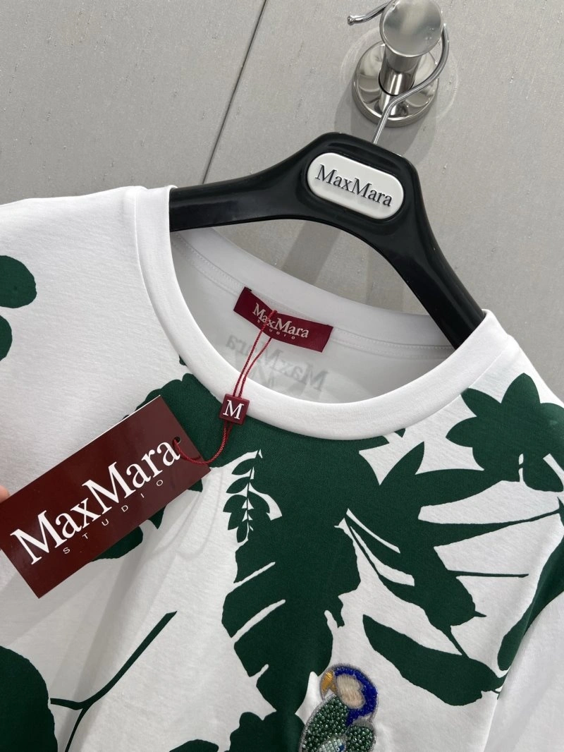 Neat Max Mara T-Shirts 149261