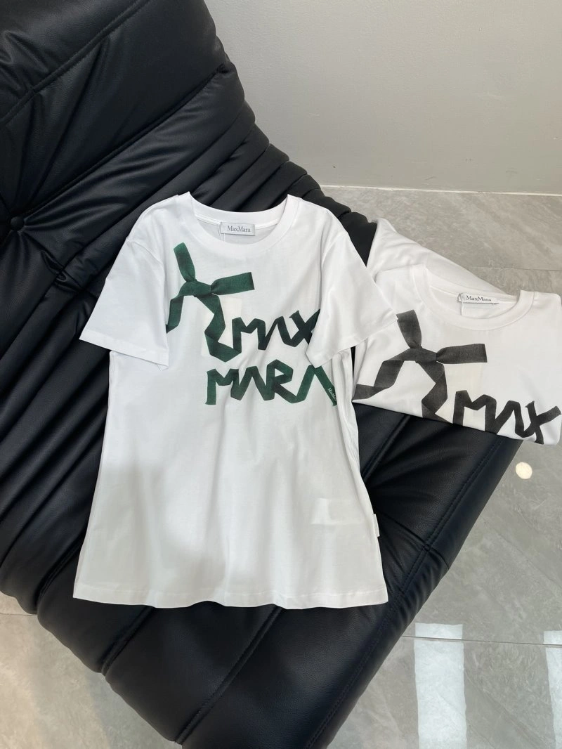 Max Mara T-Shirts Bright 149242