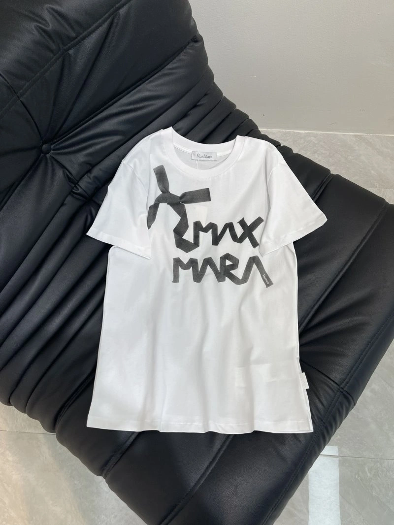 Max Mara T-Shirts Bright 149242