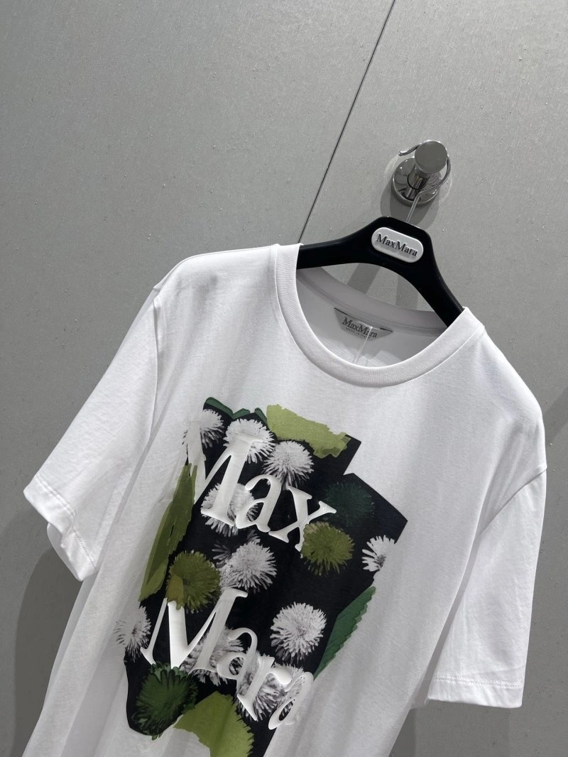 Max Mara T-Shirts Comfortable 149246