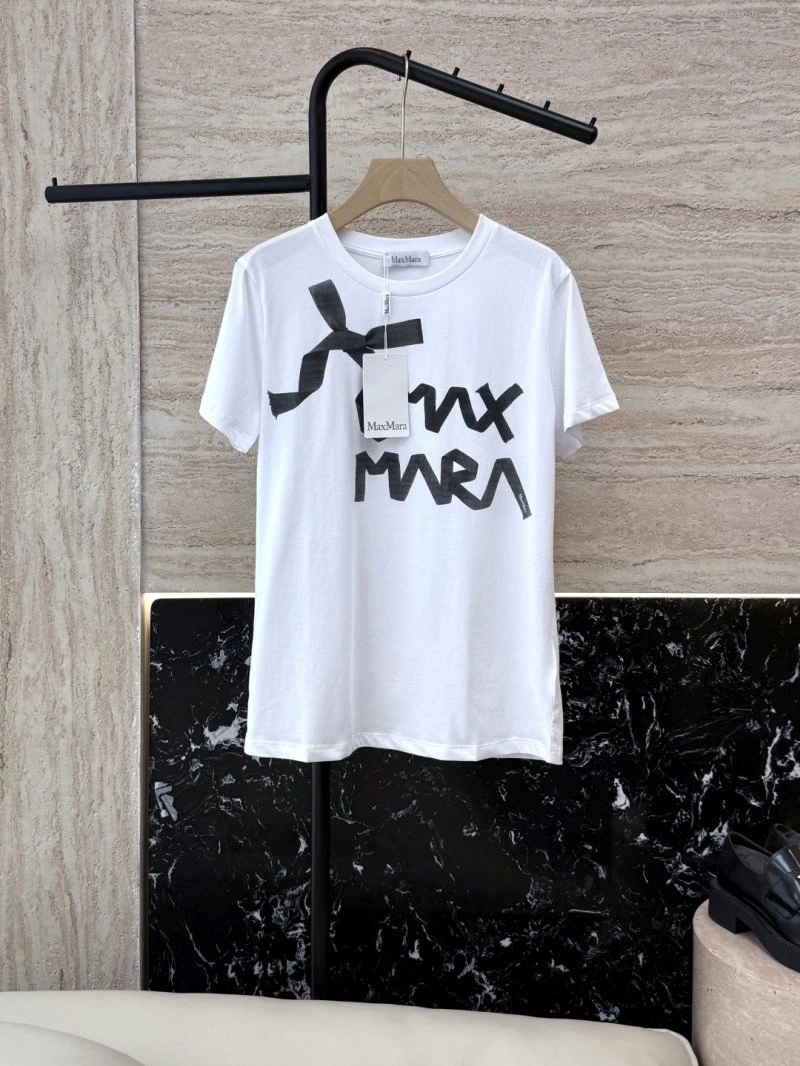Max Mara T-Shirts Chic 154595