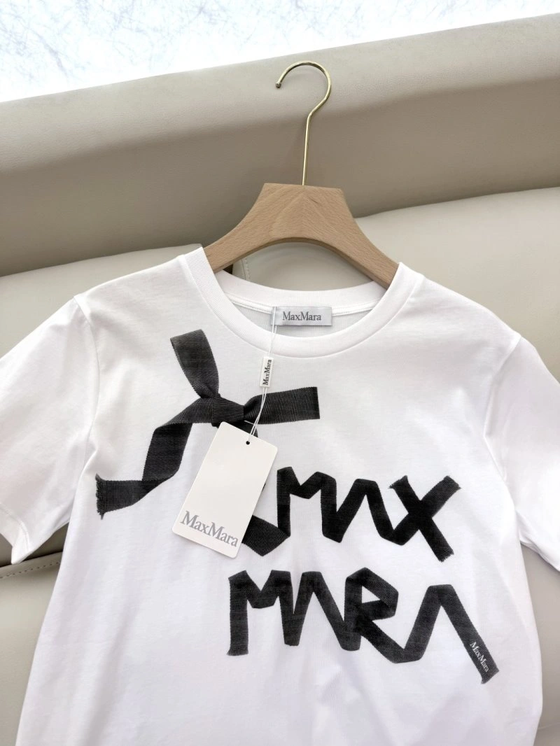 Max Mara T-Shirts Chic 154595