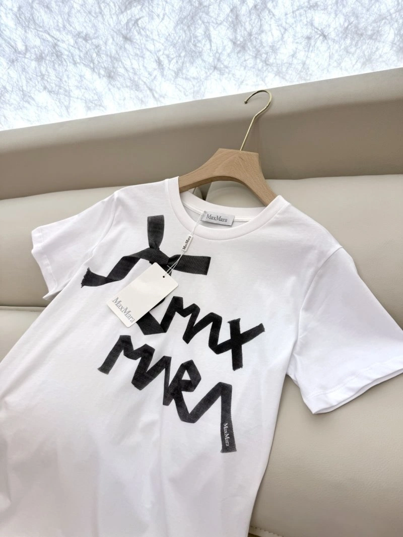 Max Mara T-Shirts Chic 154595