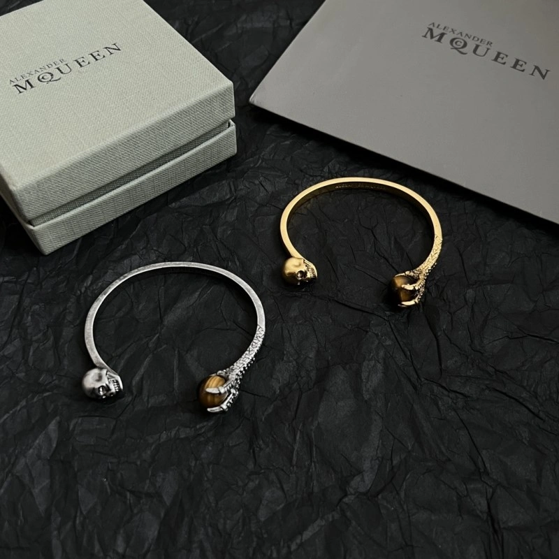 RelaxedFit Mcqueen Bracelets 208639