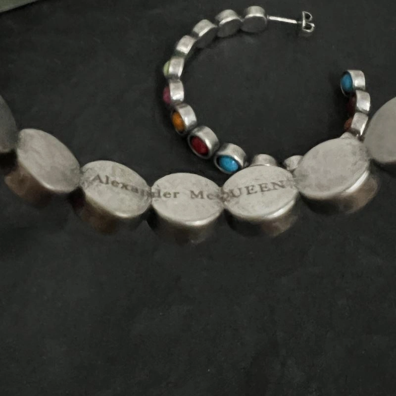 Resilient Mcqueen Earrings 212928