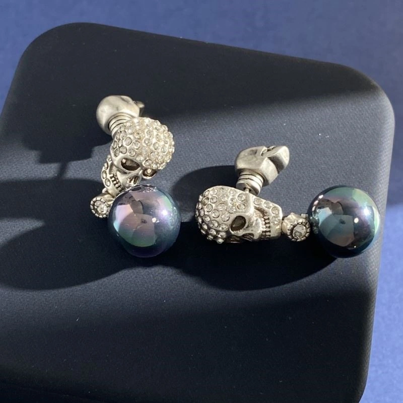 Thermal Mcqueen Earrings 210596