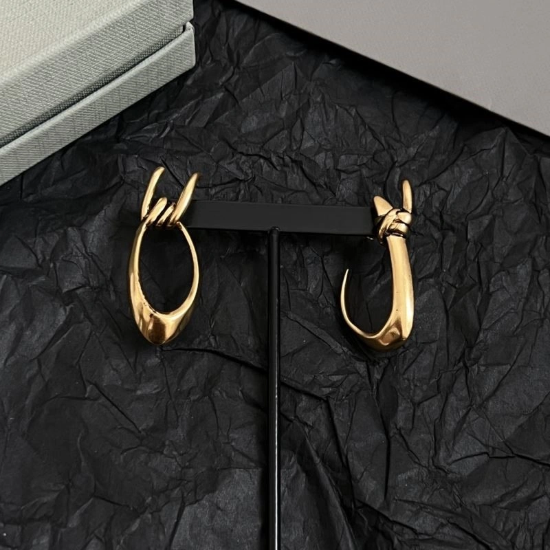 Seasonal Mcqueen Earrings 208622