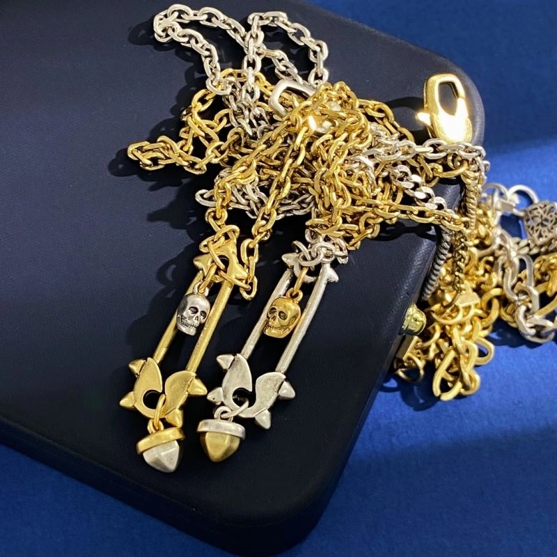 Mcqueen Necklaces Resilient 213895