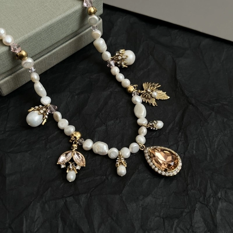 Mcqueen Necklaces Packable 208615