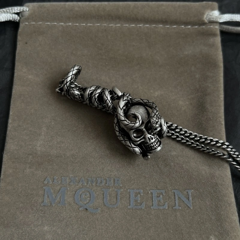 Mcqueen Necklaces Versatile 208609
