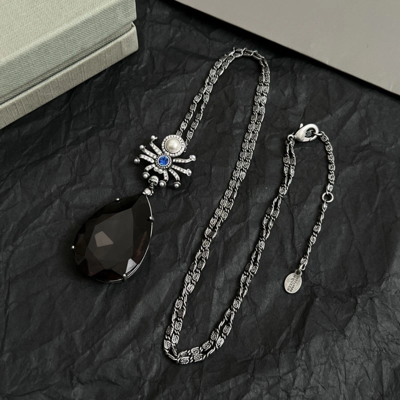 Mcqueen Necklaces Unisex 208607