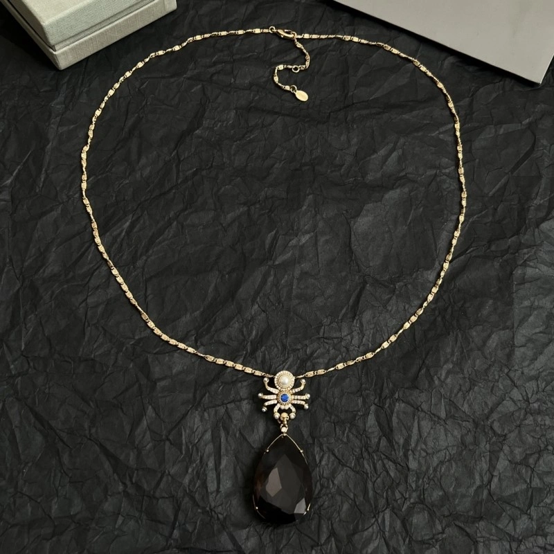 Fashionable Mcqueen Necklaces 208613