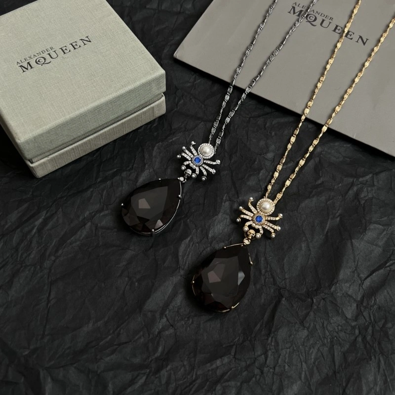 Fashionable Mcqueen Necklaces 208613