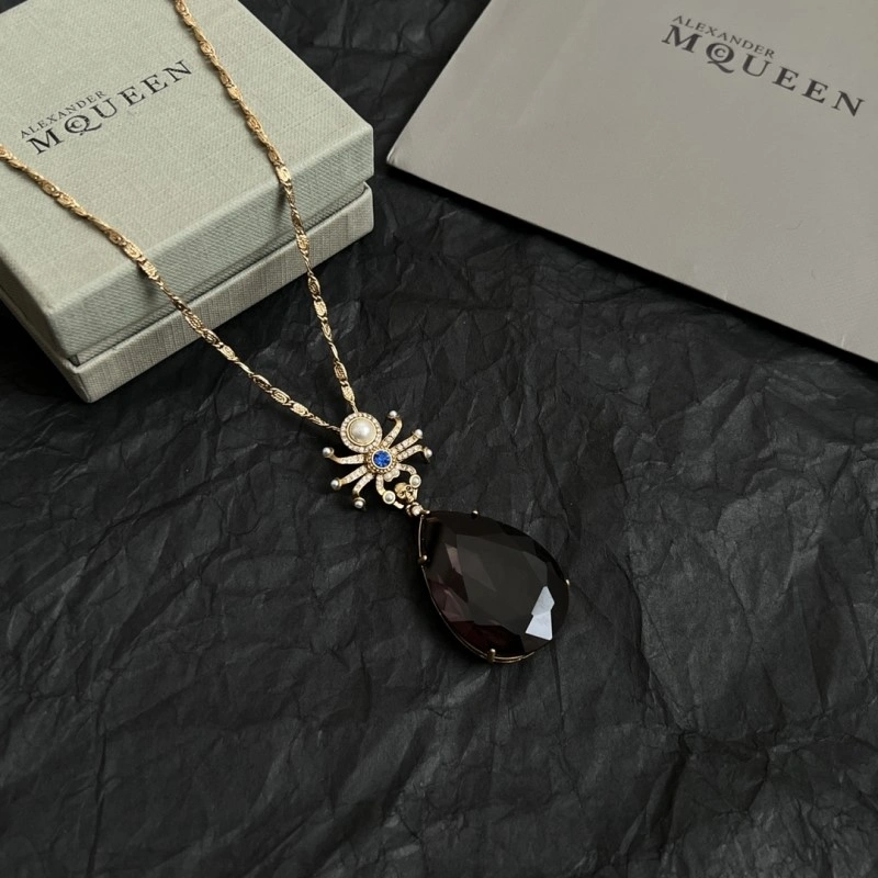 Fashionable Mcqueen Necklaces 208613