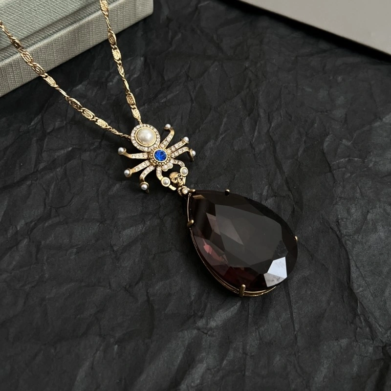 Fashionable Mcqueen Necklaces 208613