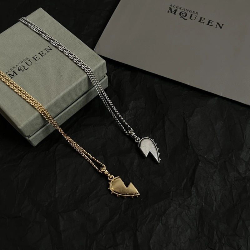 Mcqueen Necklaces HighQuality 208610