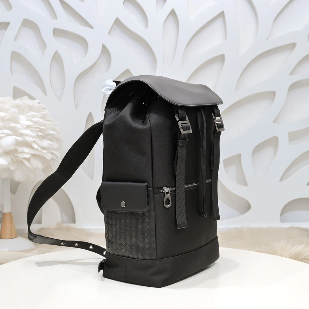 Mens Bottega Veneta Backpacks Snug 91497