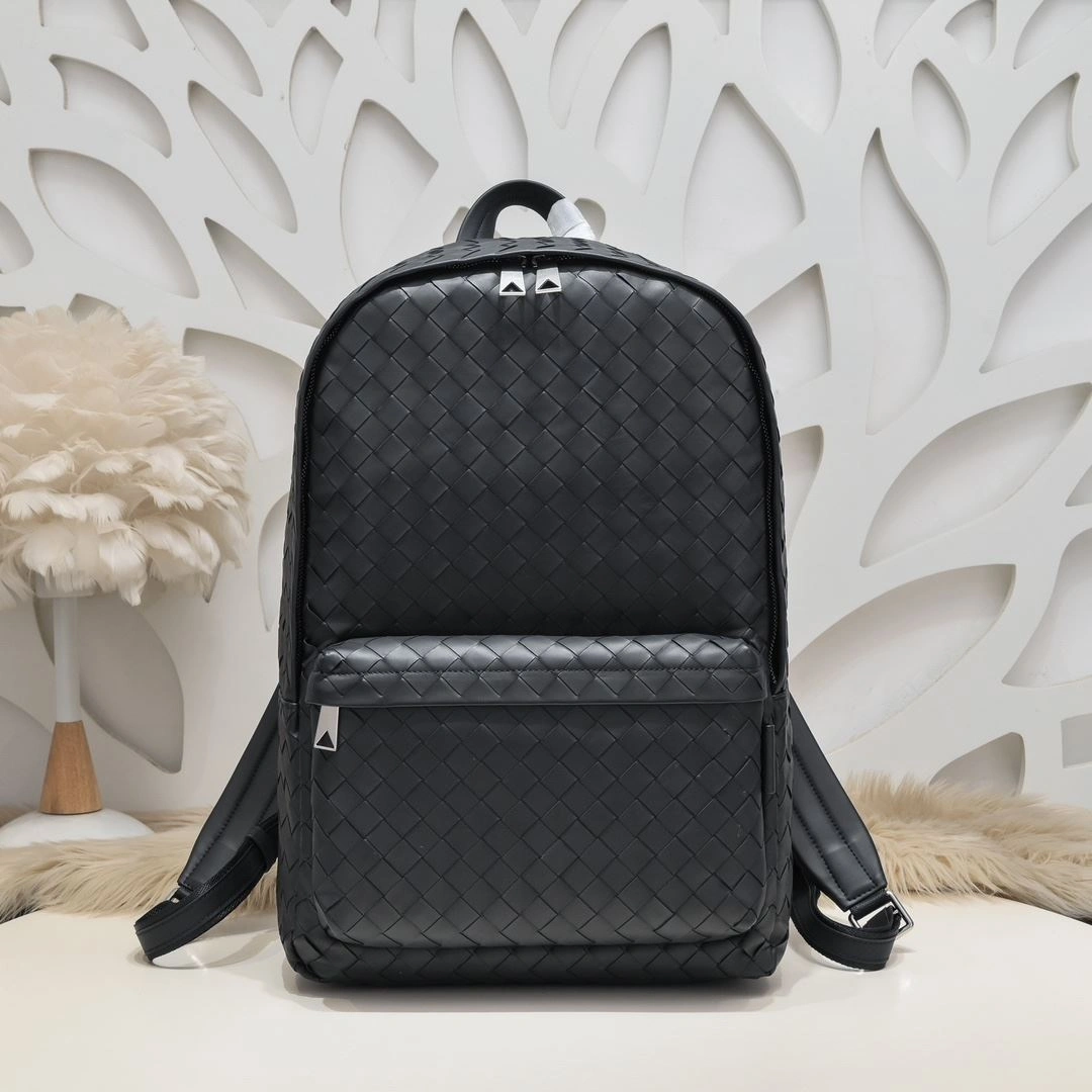 WellDesigned Mens Bottega Veneta Backpacks 91511