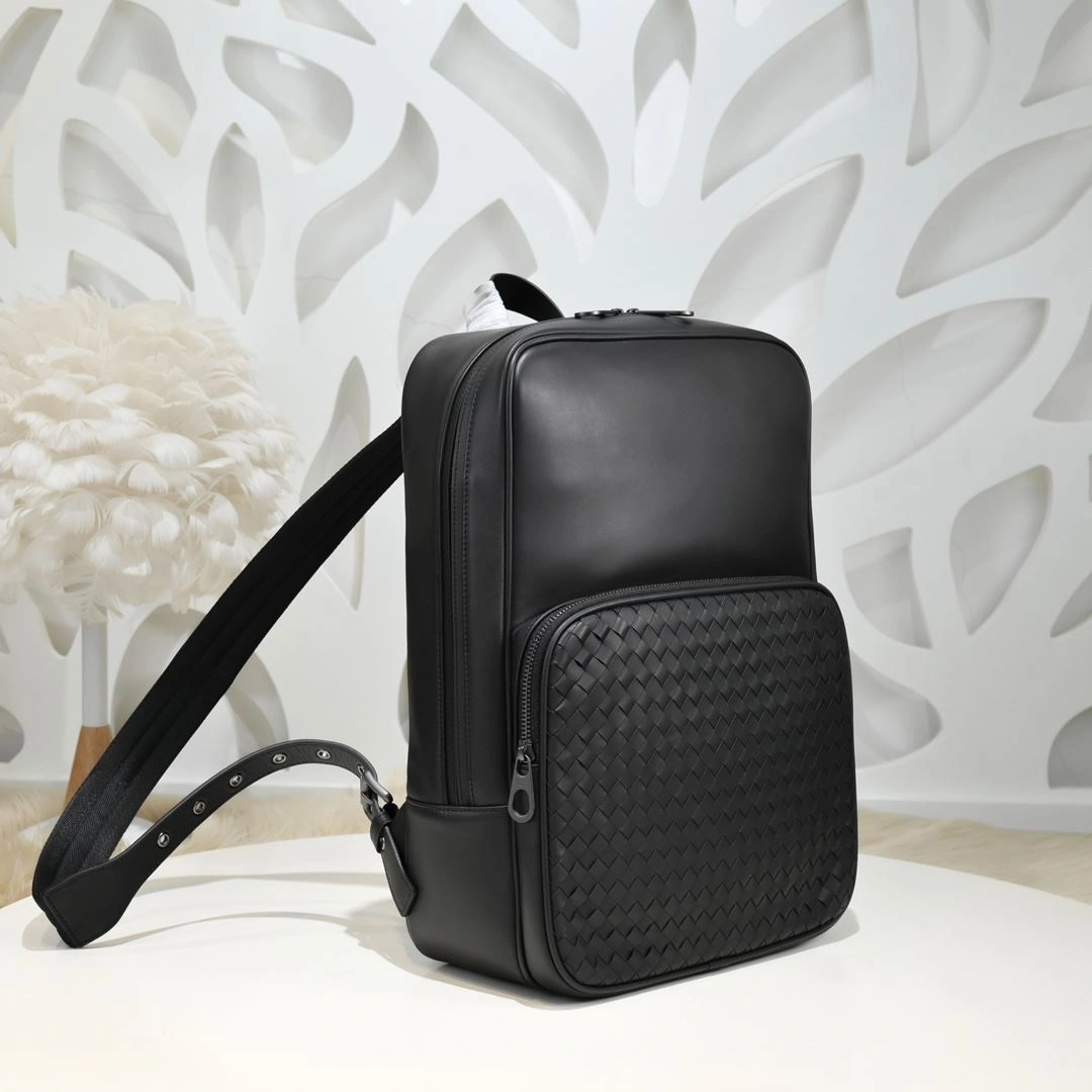 Mens Bottega Veneta Backpacks ModernLook 91482