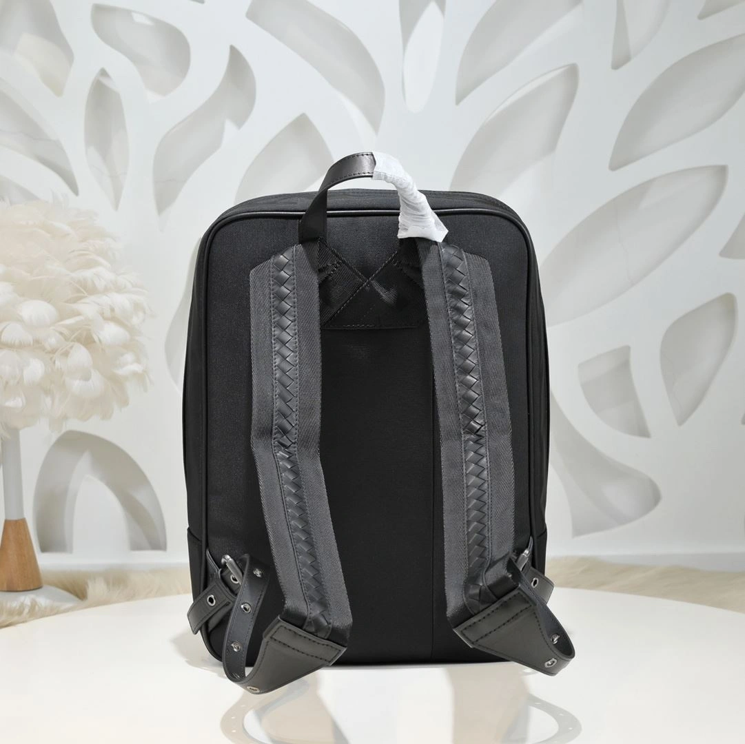 Mens Bottega Veneta Backpacks Minimalist 91480