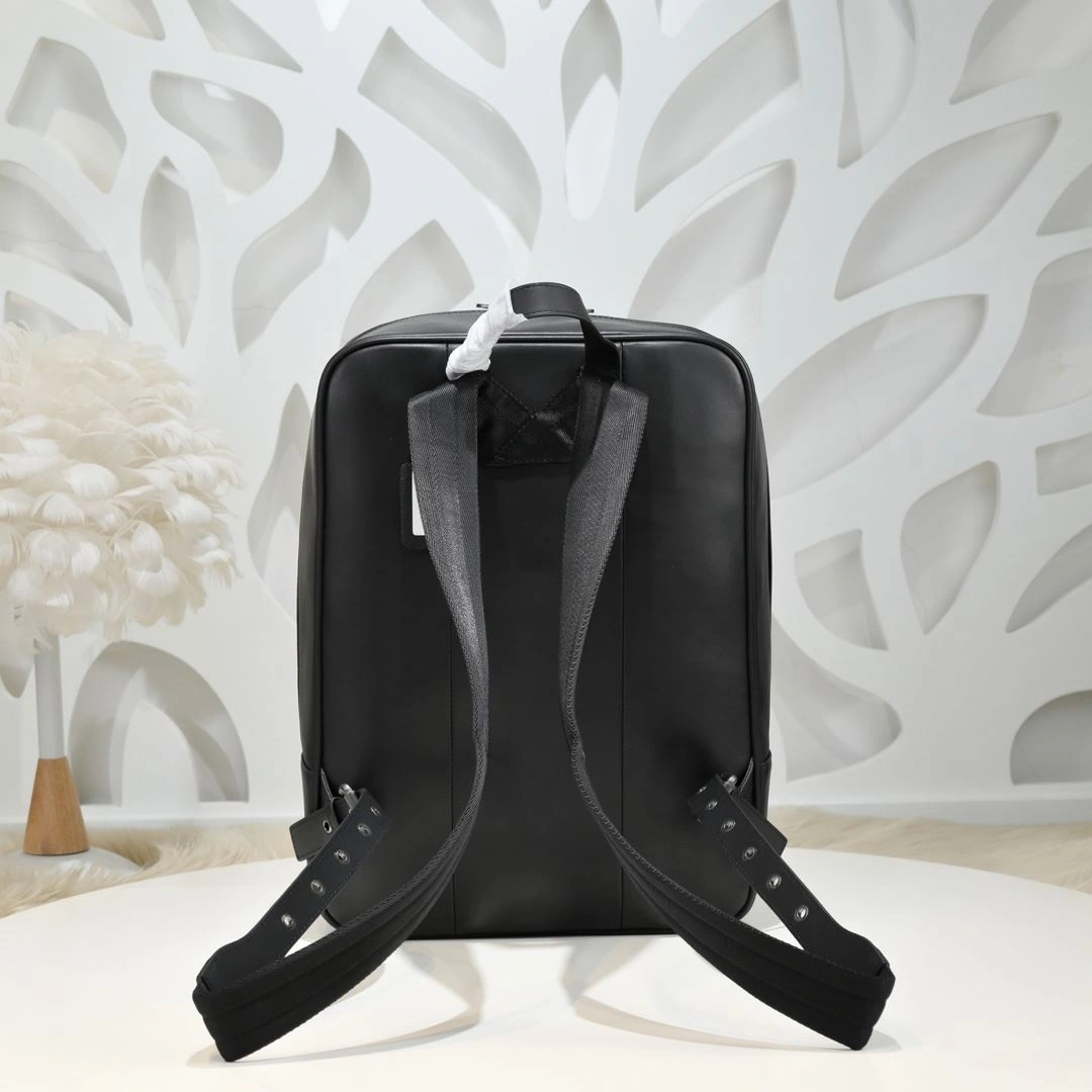 Mens Bottega Veneta Backpacks FashionForward 91487