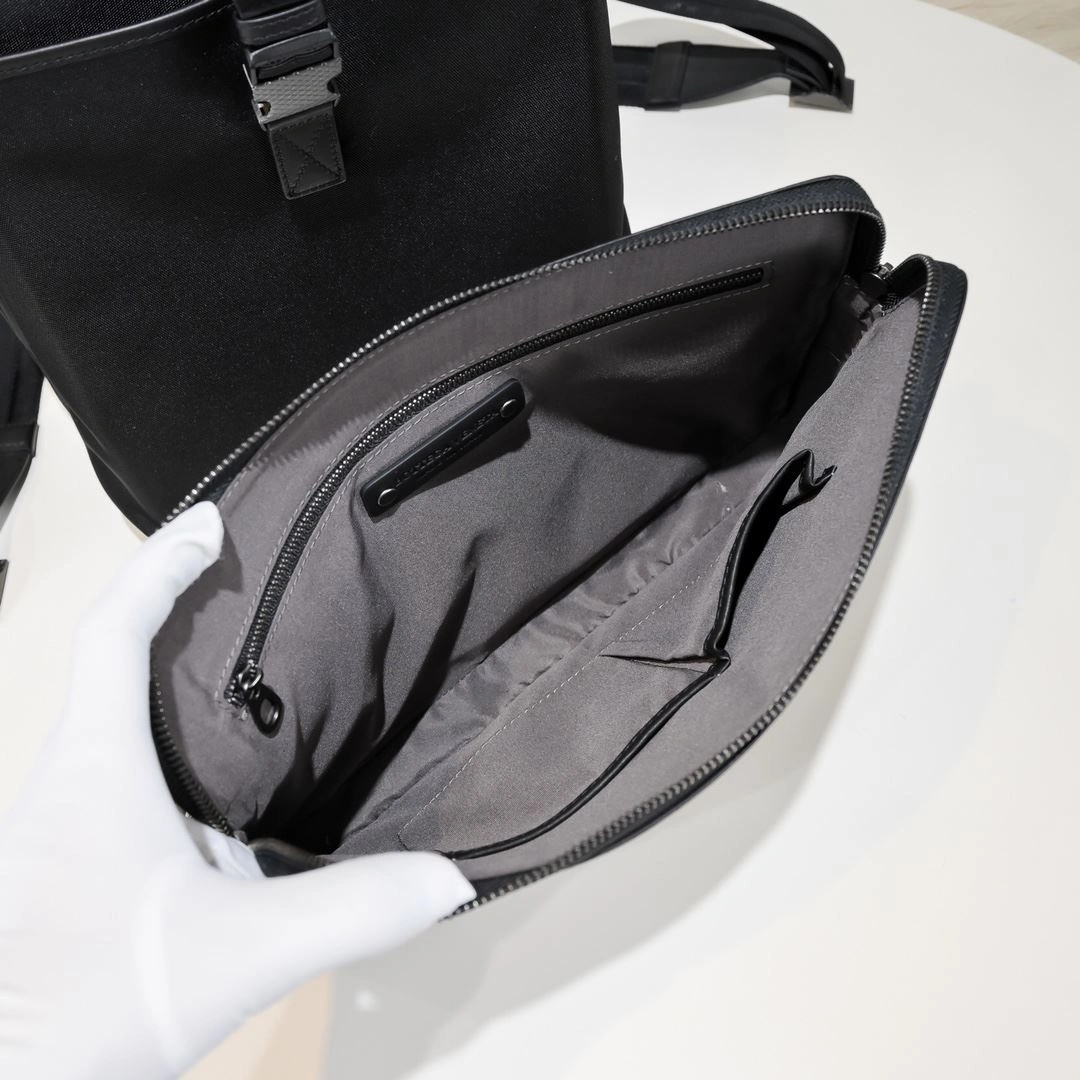 Breathable Mens Bottega Veneta Backpacks 91473