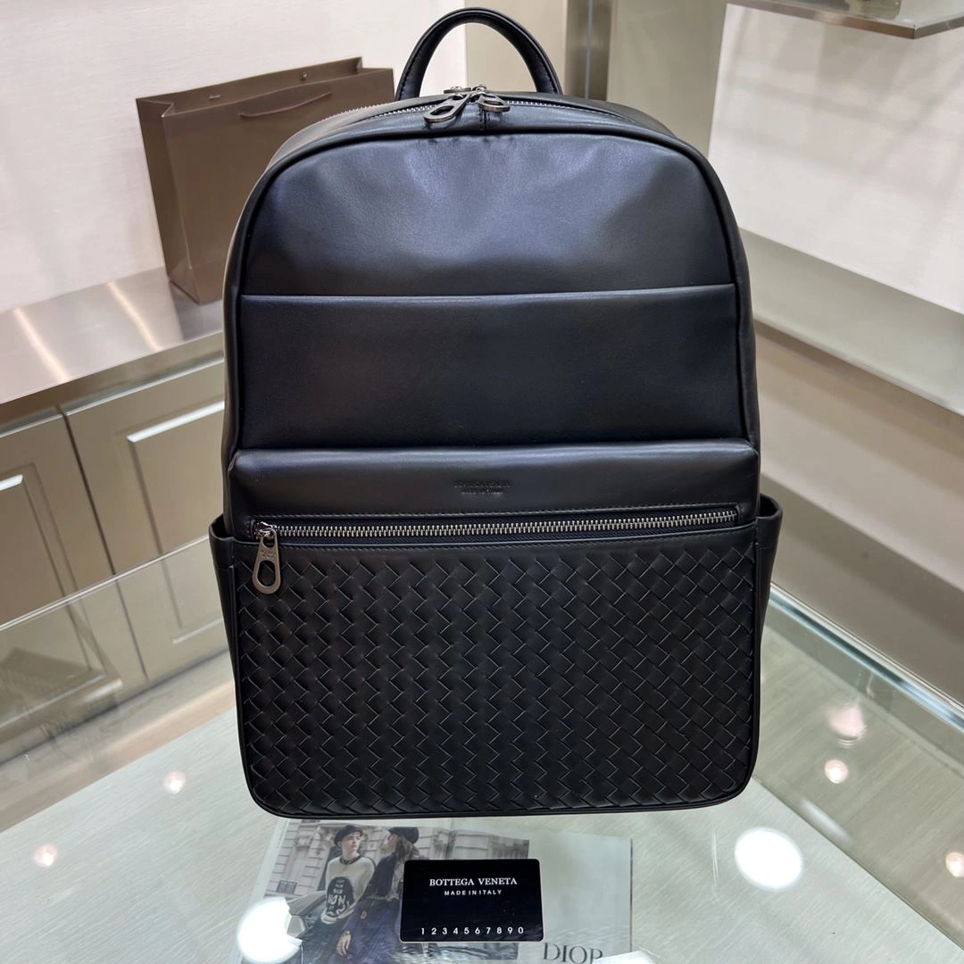 Mens Bottega Veneta Backpacks Functional 92303