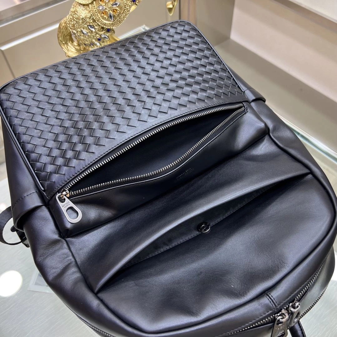 Mens Bottega Veneta Backpacks Functional 92303
