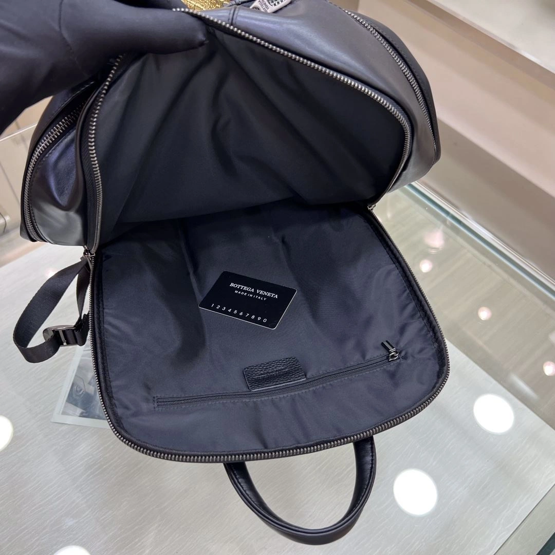 Mens Bottega Veneta Backpacks Functional 92303