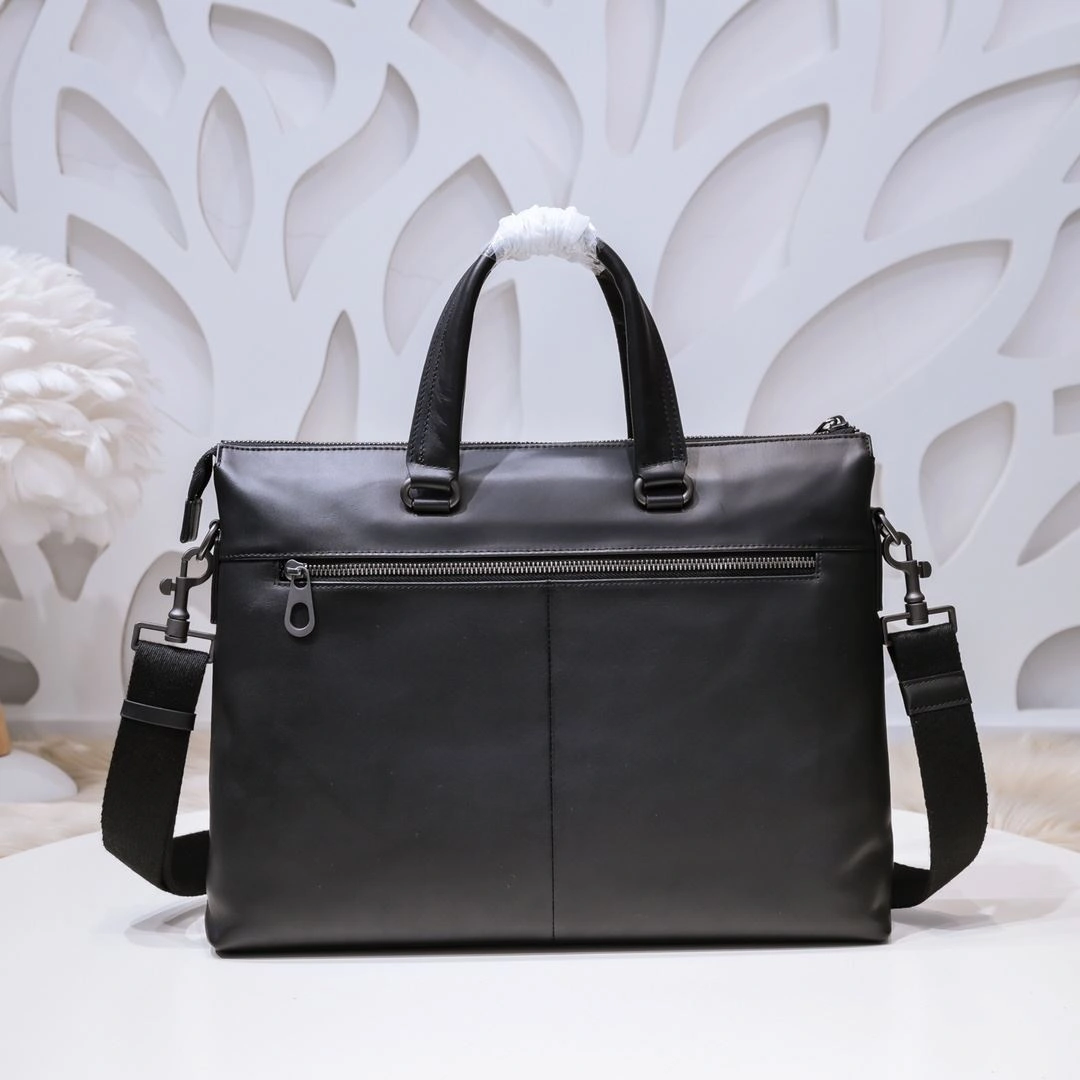 OnTrend Mens Bottega Veneta Briefcases 91449