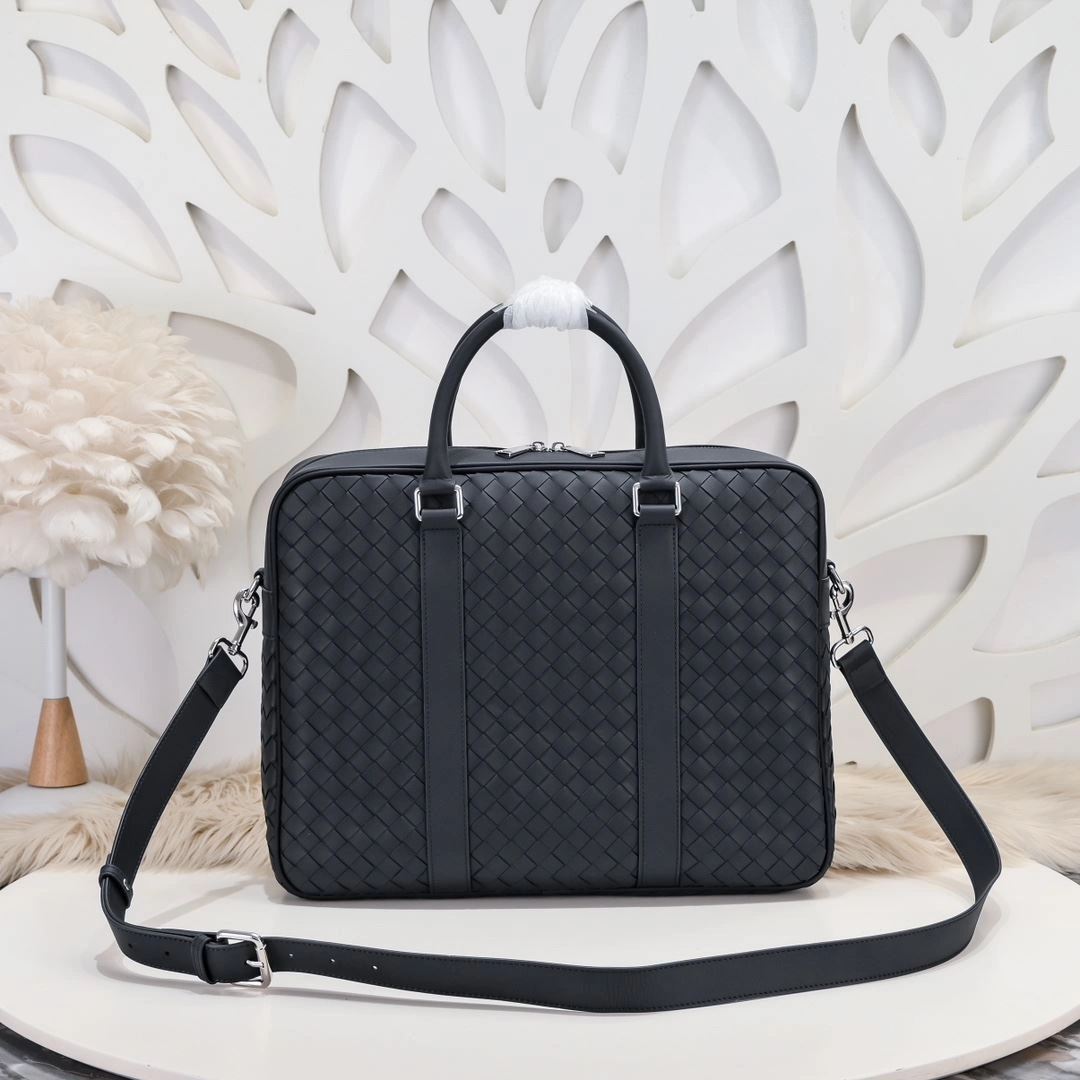 TravelReady Mens Bottega Veneta Briefcases 91445