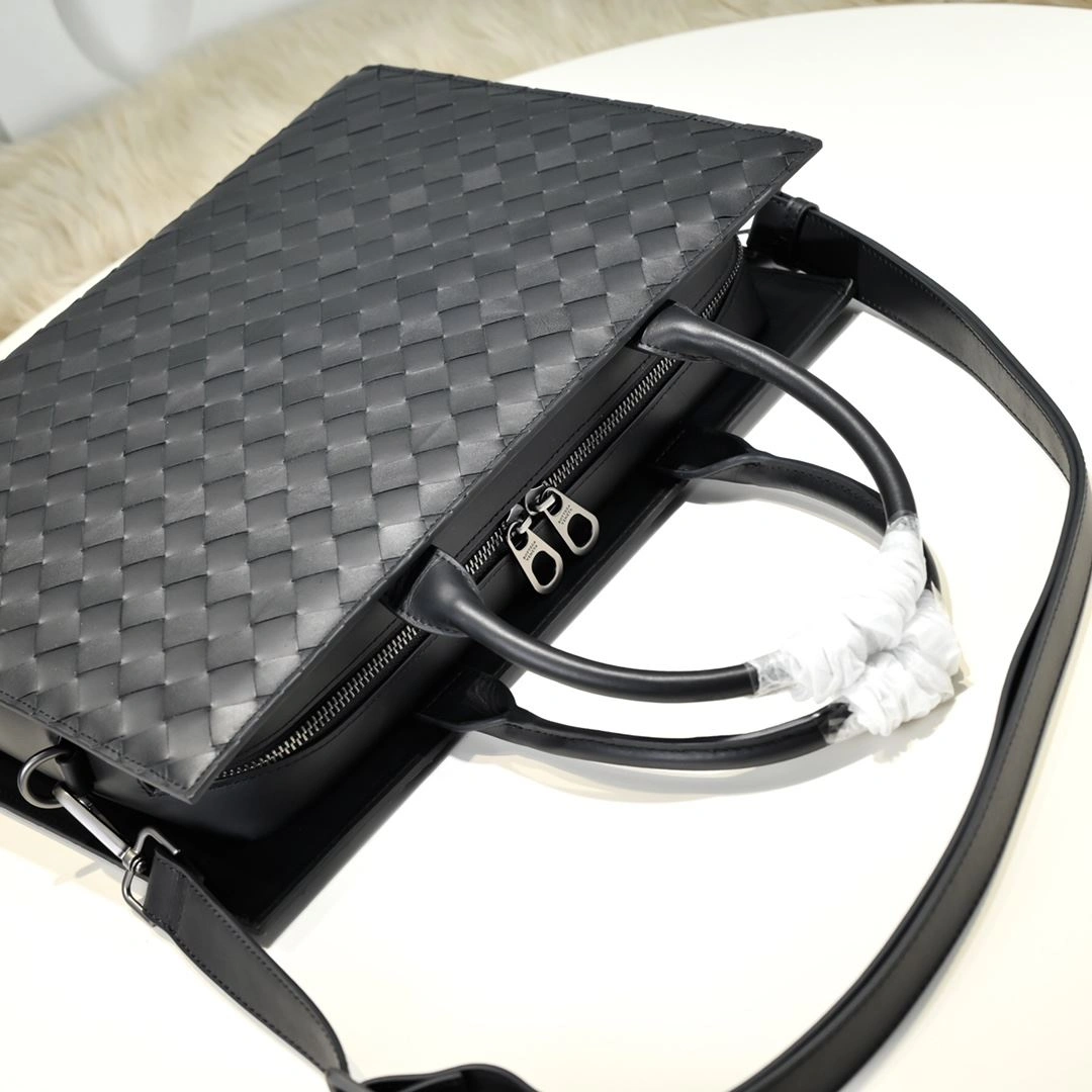 Mens Bottega Veneta Briefcases Functional 91431
