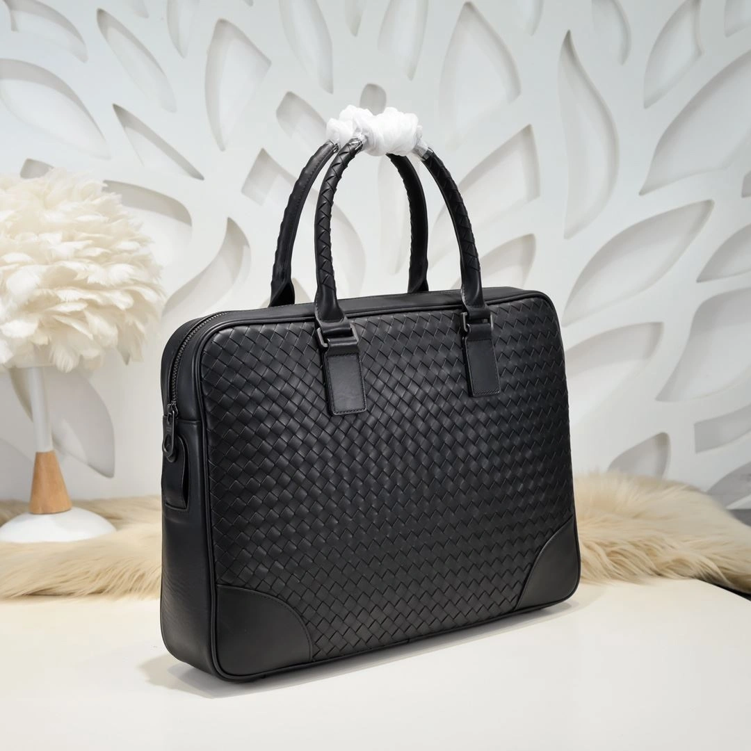 Mens Bottega Veneta Briefcases Sleek 91428