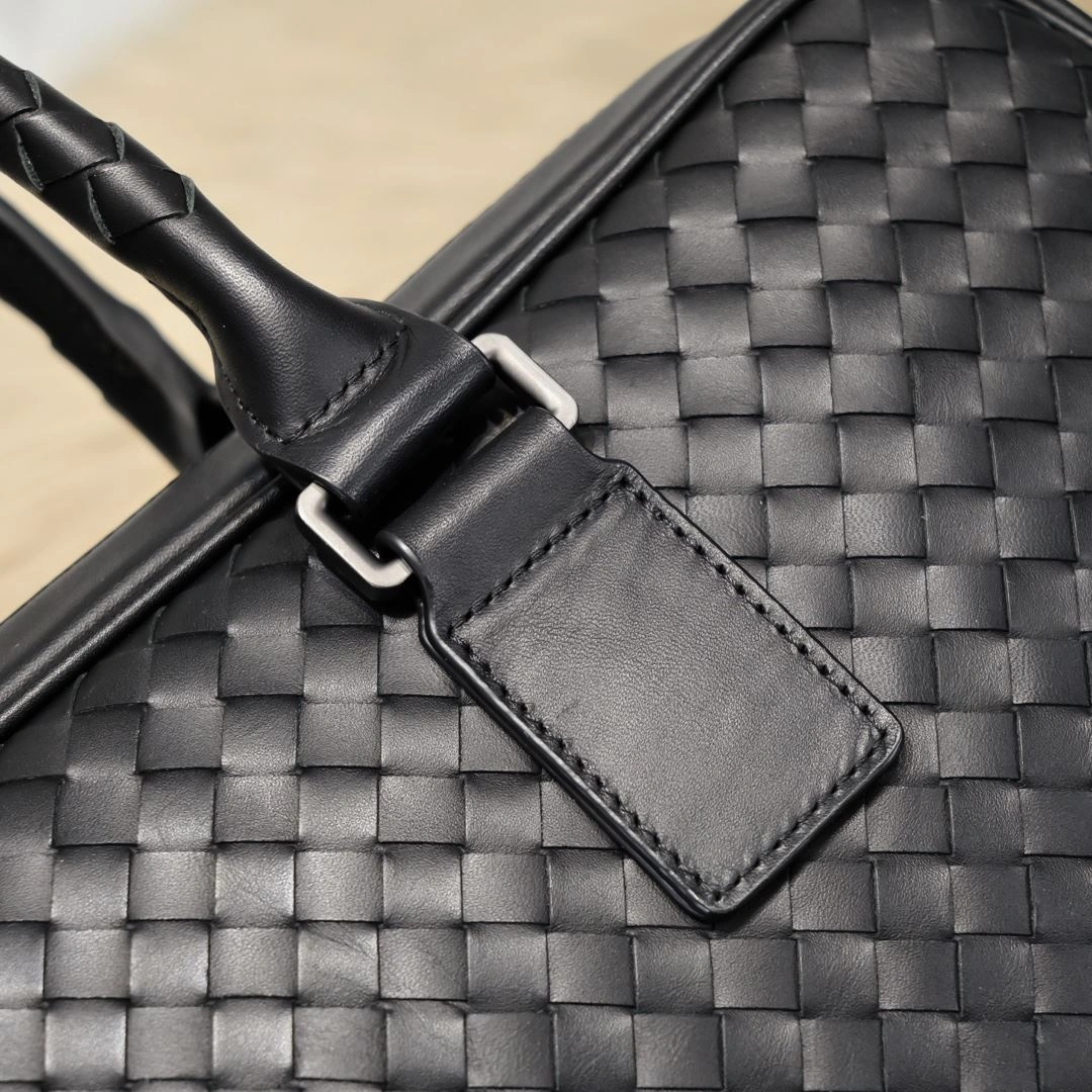Mens Bottega Veneta Briefcases Sleek 91428