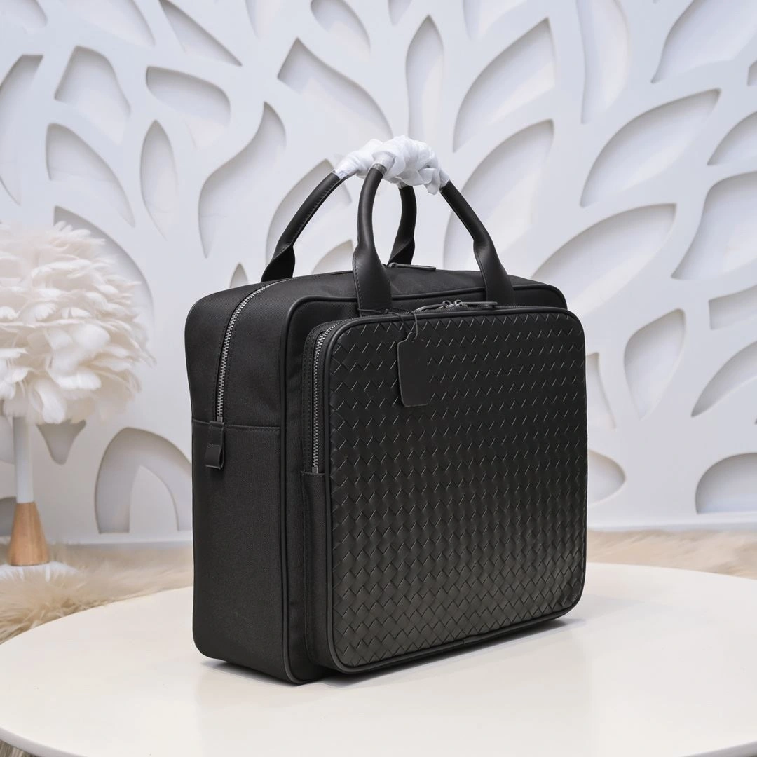 TimelessDesign Mens Bottega Veneta Briefcases 91405