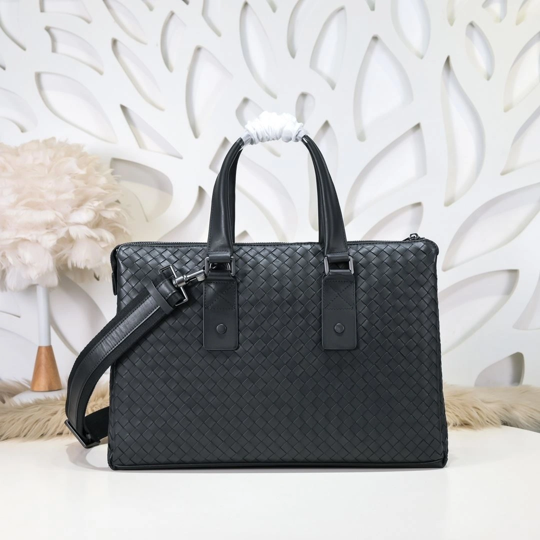 Mens Bottega Veneta Briefcases Refined 91401
