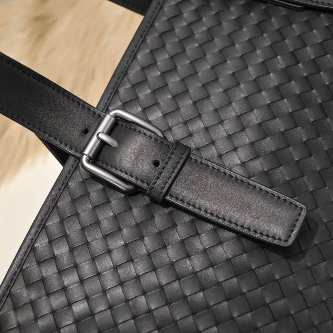 FashionForward Mens Bottega Veneta Briefcases 91408